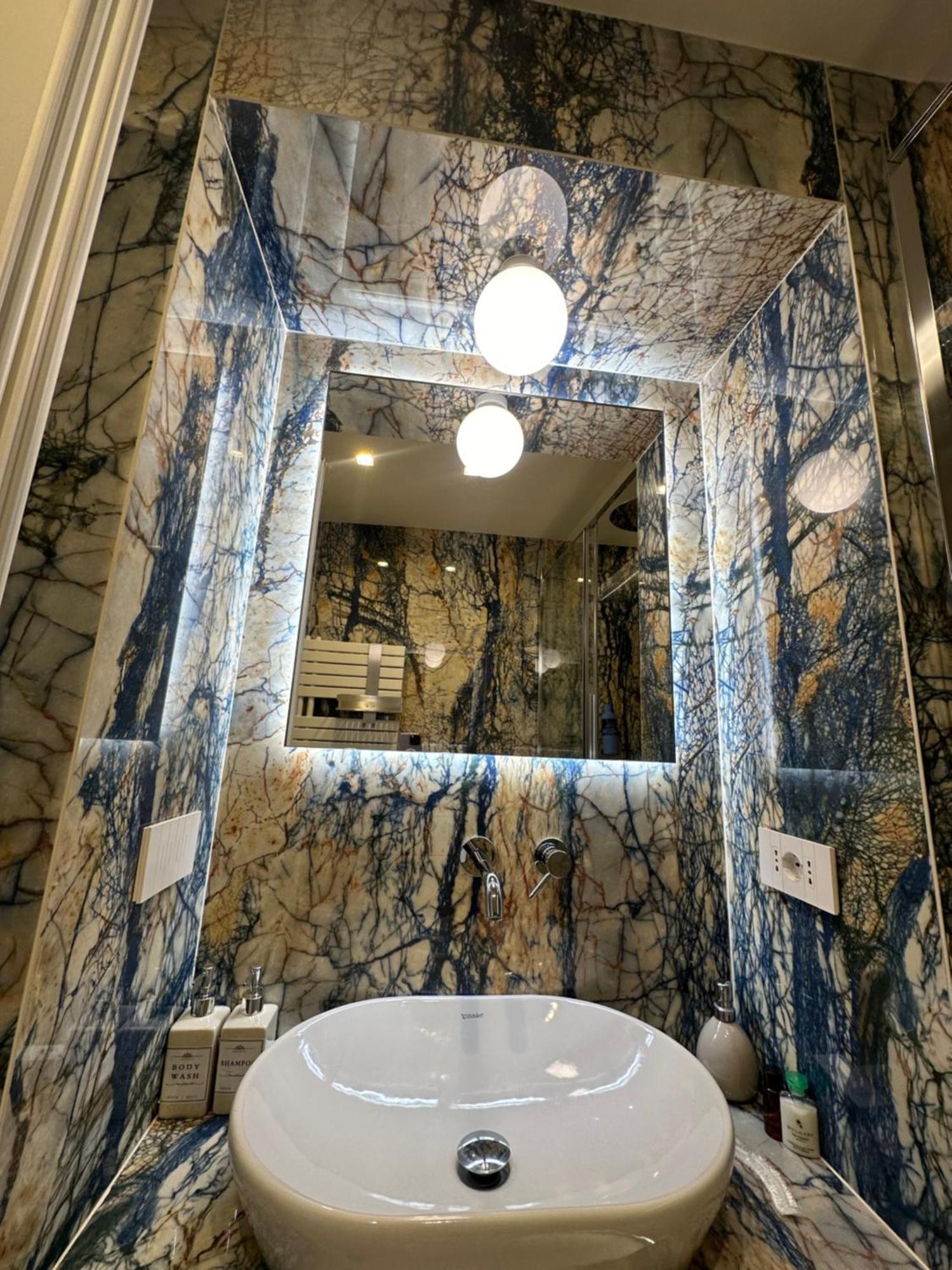 Private Apartment With Wi-Fi Milano City Near Duomo Atena Экстерьер фото